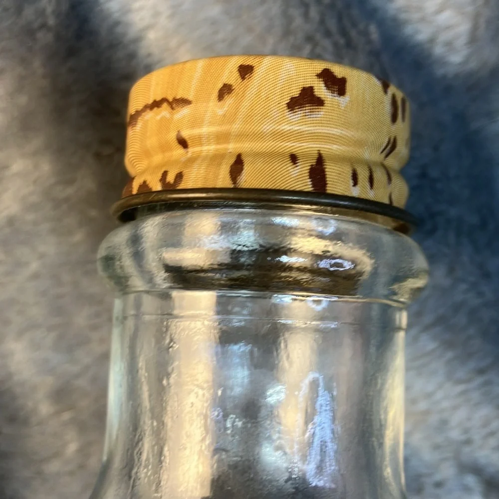Vintage 1976 Log Cabin Syrup Bicentennial 1776 Clear Glass Bottle With Cap